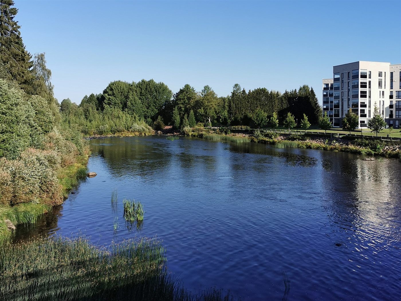 Kalajoki Ylivieskan keskustassa kesäisenä päivänä